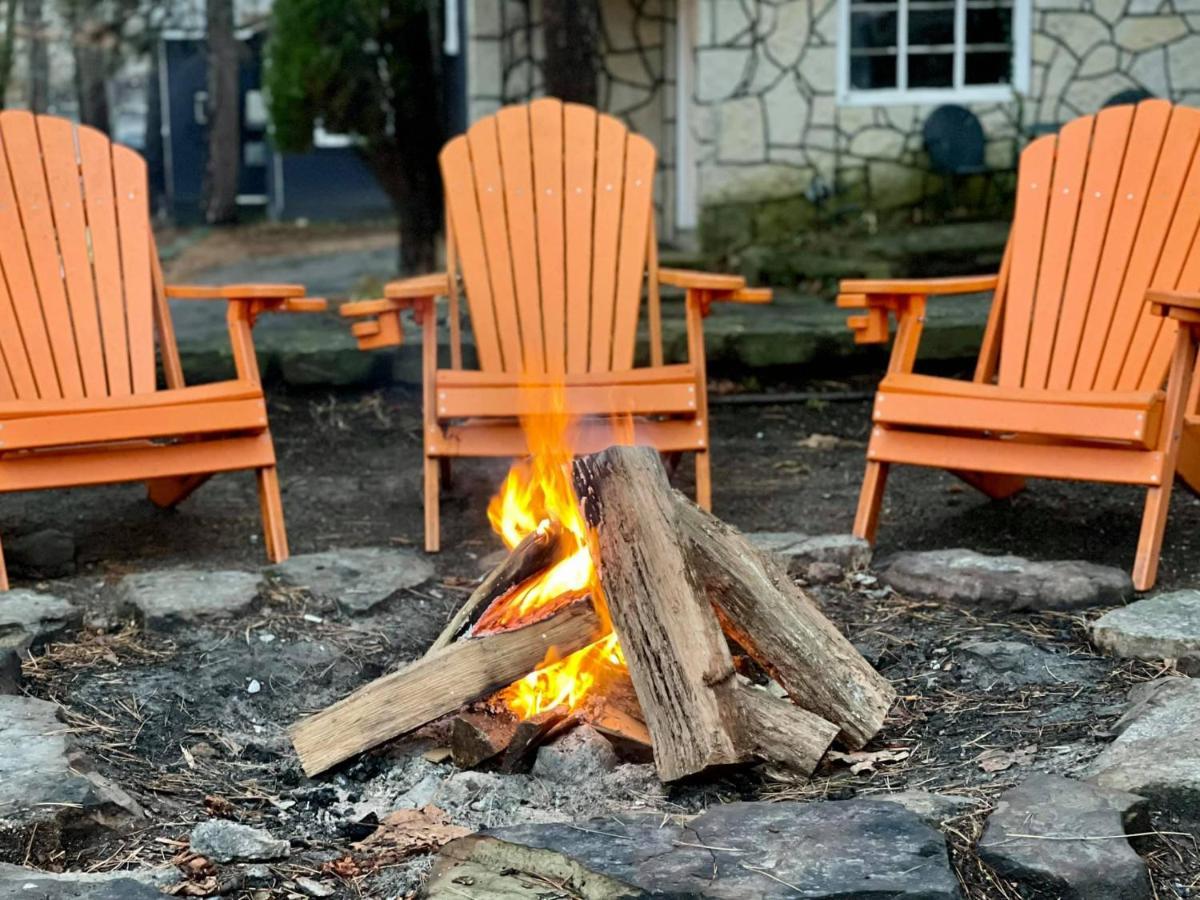The Wanderoo Lodge Eureka Springs Bagian luar foto