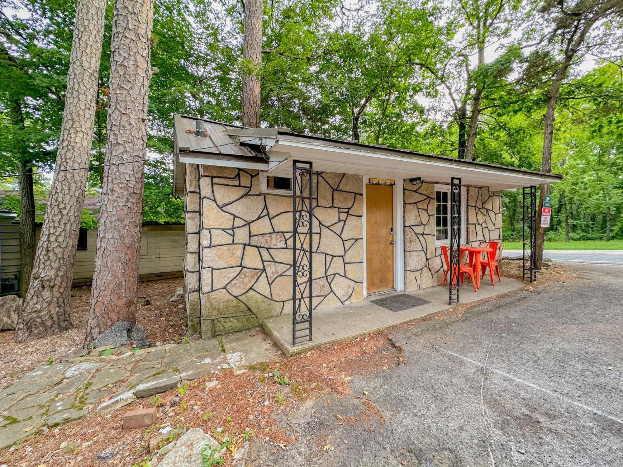 The Wanderoo Lodge Eureka Springs Bagian luar foto