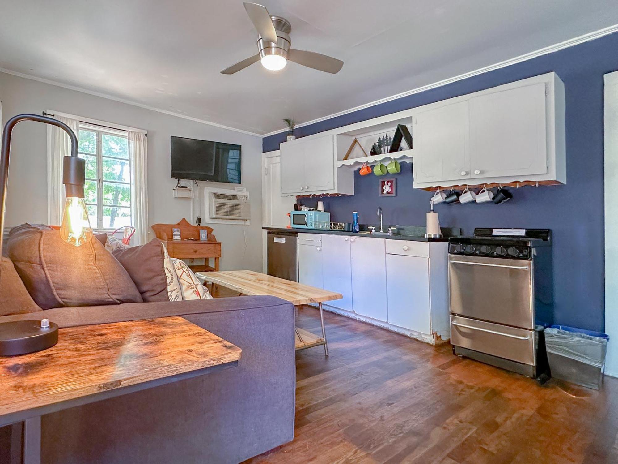 The Wanderoo Lodge Eureka Springs Bagian luar foto